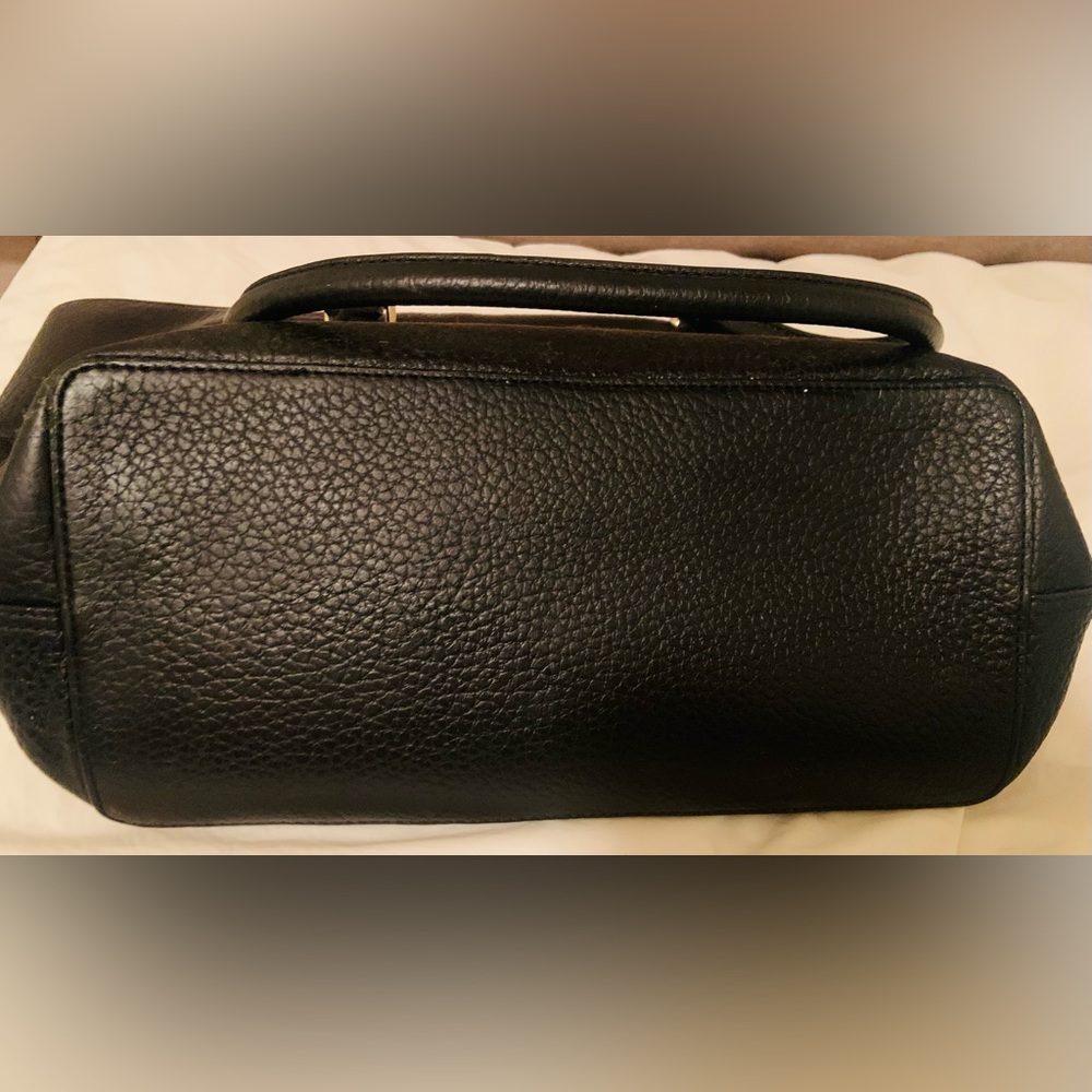 Kate Spade Leather HandBag - Picture 3 of 9
